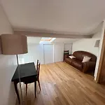 Duplex In Montmartre 4-5 Personnes