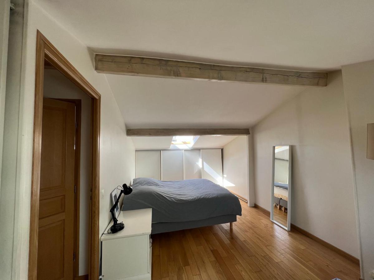 Duplex In Montmartre 4-5 Personnes Appartamento