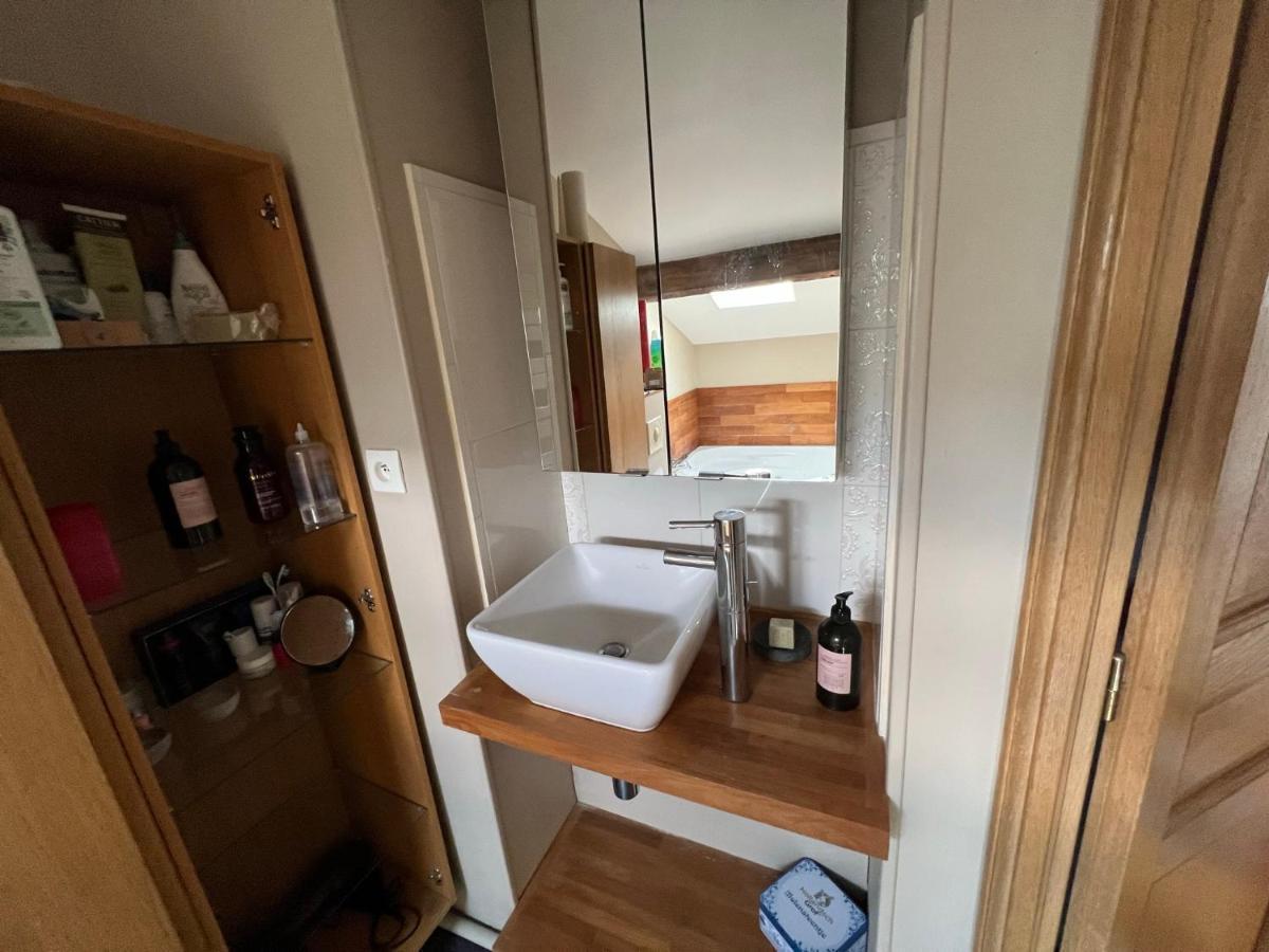 Appartamento Duplex In Montmartre 4-5 Personnes Parigi
